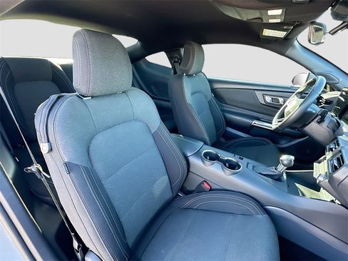 Used 2024 Ford Mustang EcoBoost image 25