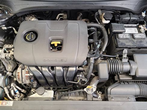 Used 2021 Kia Forte LXS FWD image 30