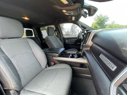 Used 2021 RAM 3500 Big Horn w/ Night Edition AWD/4WD image 15
