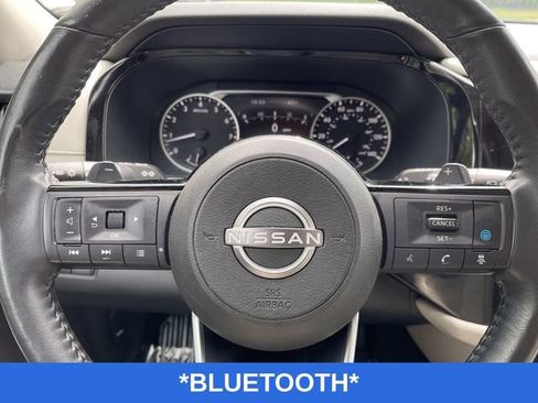 Used 2023 Nissan Pathfinder SL AWD/4WD image 12