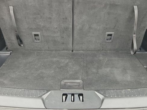 Used 2025 Ford Explorer ST-Line w/ ST-Line Street Pack AWD/4WD image 17