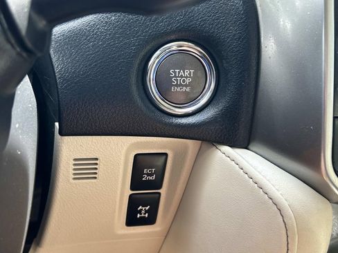 Used 2023 Lexus GX 460 Luxury w/ Sport Design Package AWD/4WD image 34