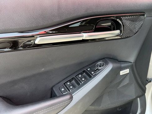Used 2022 Kia Seltos SX AWD/4WD image 13