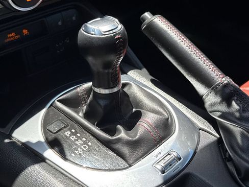 Used 2019 MAZDA MX-5 Miata RF Grand Touring RWD image 24