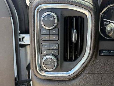 Used 2020 GMC Sierra 1500 Denali w/ Technology Package AWD/4WD image 28