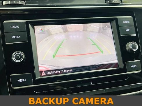 Used 2022 Volkswagen Tiguan S AWD/4WD image 7