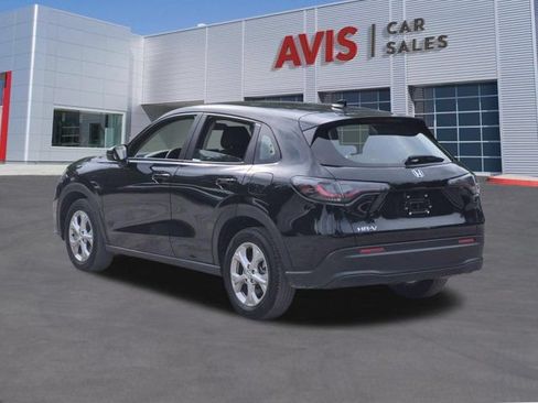 Used 2025 Honda HR-V LX image 9
