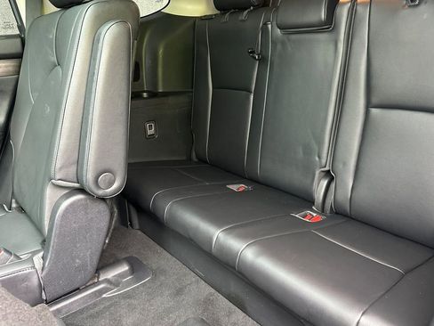 Used 2021 Toyota Highlander Platinum AWD/4WD image 15
