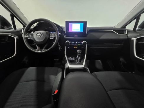 Used 2023 Toyota RAV4 LE AWD/4WD image 14