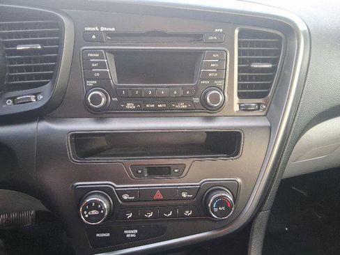 Used 2012 Kia Optima LX image 35