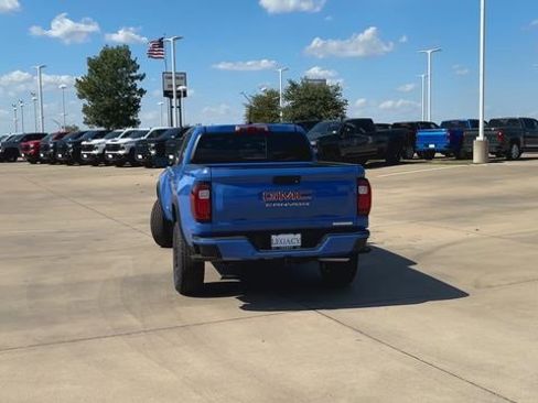 New 2026 GMC Canyon Elevation w/ Convenience Package image 7