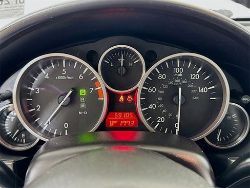 Used 2011 MAZDA MX-5 Miata Touring image 10