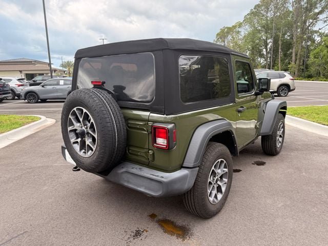 Used 2024 Jeep Wrangler Sport AWD/4WD image 12
