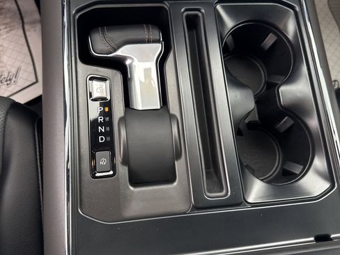 Used 2023 Ford F150 Lightning Lariat image 48