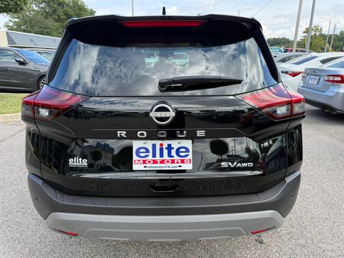 Used 2023 Nissan Rogue SV AWD/4WD image 6