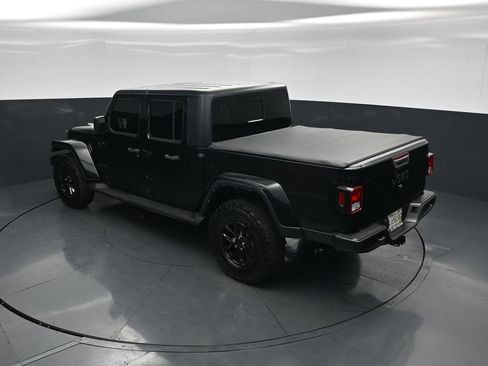 Used 2022 Jeep Gladiator Sport AWD/4WD image 38