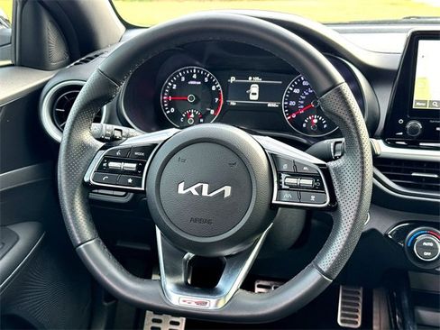 Used 2024 Kia Forte GT-Line w/ GT-Line Premium Package image 29