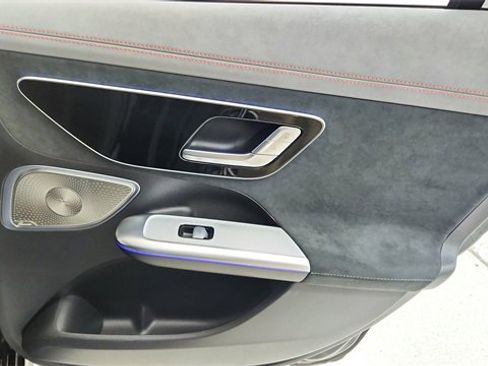 Used 2023 Mercedes-Benz EQE 500 4MATIC Sedan image 28