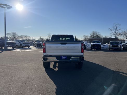 Used 2021 Chevrolet Silverado 3500 LTZ w/ LTZ Plus Package image 7