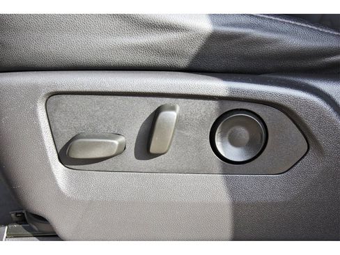 Used 2024 Chevrolet Silverado 1500 ZR2 w/ Technology Package image 25