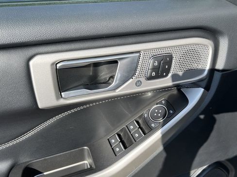 Used 2023 Ford Explorer Limited w/ Hybrid Equipment Group 310A image 11