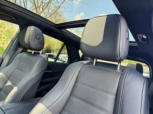 Certified 2022 Mercedes-Benz GLE 350 4MATIC image 18