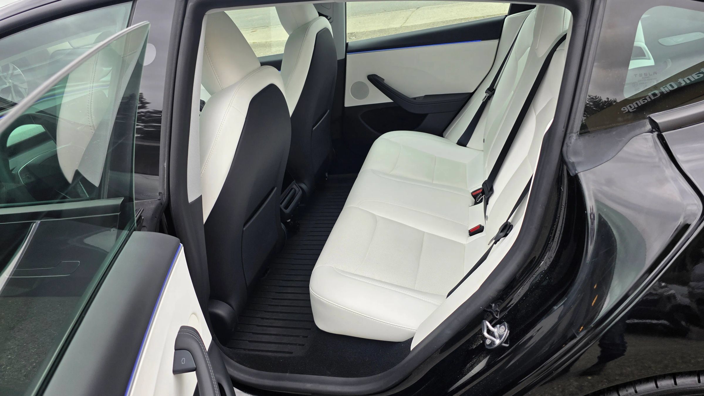 Used 2025 Tesla Model 3 Long Range RWD image 11