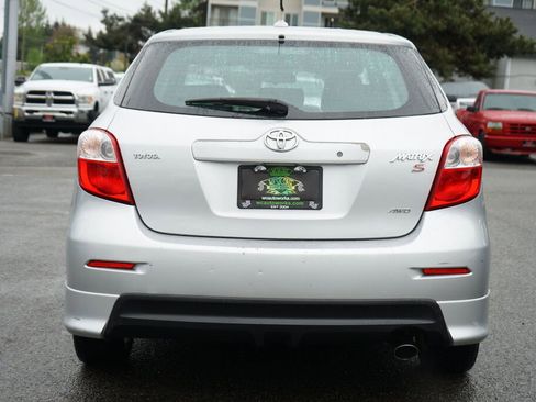 Used 2009 Toyota Matrix S AWD/4WD image 4