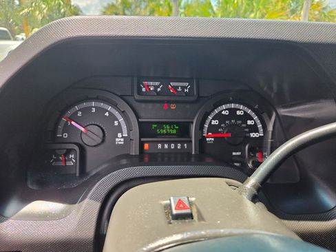 Used 2011 Ford E-250 and Econoline 250 RWD image 11