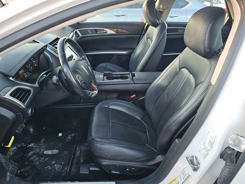 Used 2016 Lincoln MKZ w/ Equipment Group 300A Reserve FWD image 5