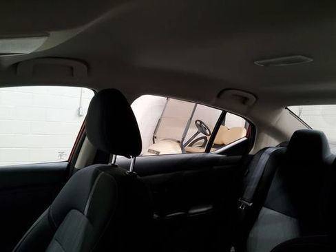 Used 2024 Nissan Sentra SV FWD image 19