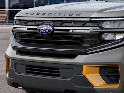 New 2027 Ford Expedition Tremor w/ Driver's Package AWD/4WD image 17