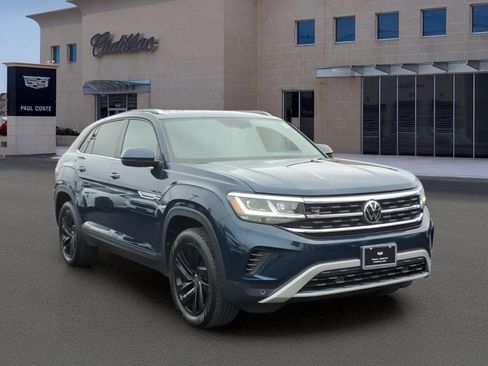 Used 2022 Volkswagen Atlas Cross Sport SE w/ Panoramic Sunroof Package AWD/4WD image 3