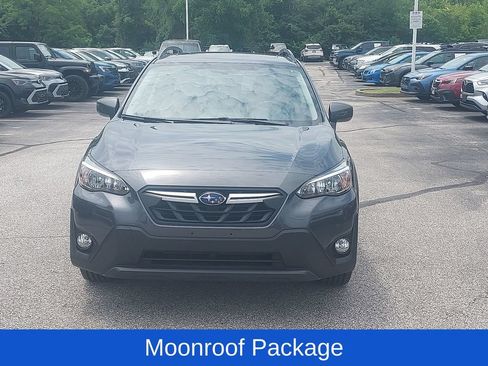 Used 2021 Subaru Crosstrek 2.0i Premium w/ Moonroof Package AWD/4WD image 2