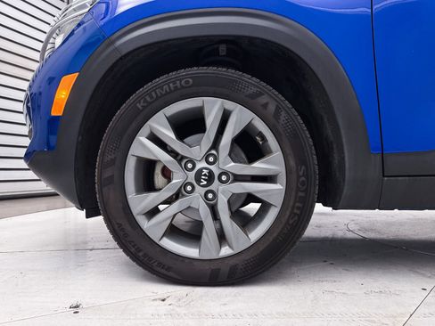 Used 2021 Kia Seltos S image 14