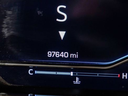 Used 2024 Chevrolet Silverado 2500 High Country w/ High Country Premium Package image 21