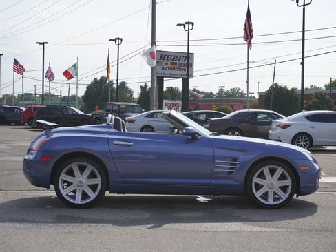 Used 2005 Chrysler Crossfire Limited RWD image 15
