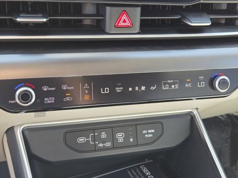 New 2026 Kia Carnival SX w/ SX Dark Edition Package image 15