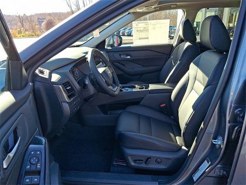 New 2026 Nissan Rogue SV w/ SV Premium Package image 5