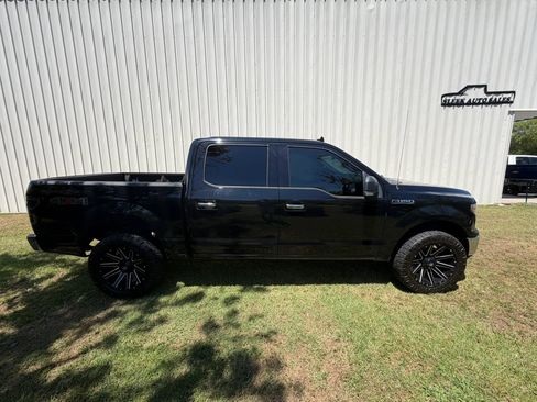 Used 2018 Ford F150 XLT w/ Equipment Group 302A Luxury AWD/4WD image 6