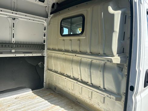 Used 2015 RAM ProMaster 3500 image 18