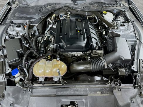 Used 2020 Ford Mustang Premium RWD image 27