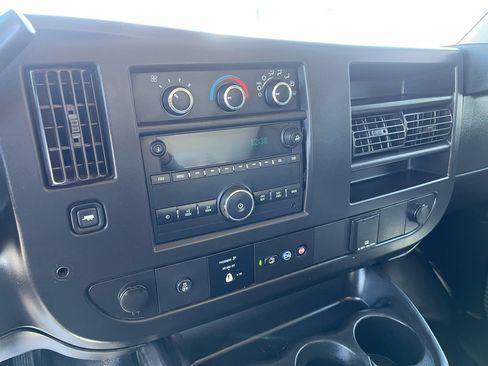 Used 2020 Chevrolet Express 3500 w/ Power Convenience Package image 29