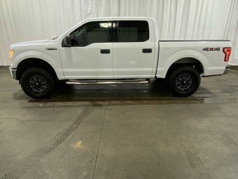 Used 2016 Ford F150 XLT image 7