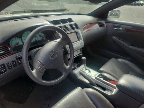 Used 2004 Toyota Solara SLE image 4