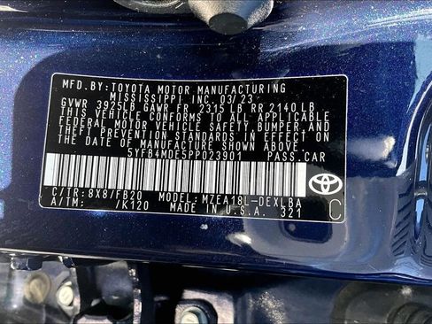 Used 2023 Toyota Corolla LE image 17