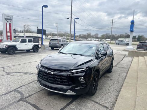 Used 2024 Chevrolet Blazer LT w/ Convenience Package AWD/4WD image 1
