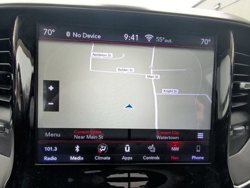 Used 2019 RAM 1500 Laramie image 19