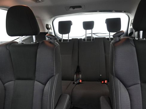 Used 2019 Subaru Ascent Premium AWD/4WD image 12