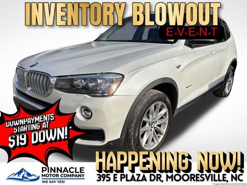 Used 2017 BMW X3 xDrive28i image 3